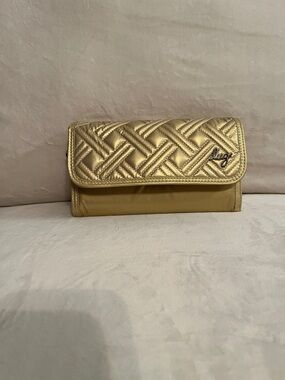 LUG - NWOT - Stroll  RFID Quilted Metallic Gold Wallet